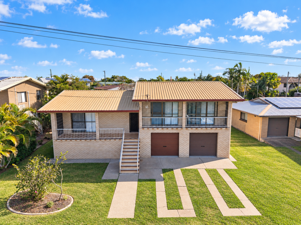 13 Bayview Tce, Pialba, QLD 4655