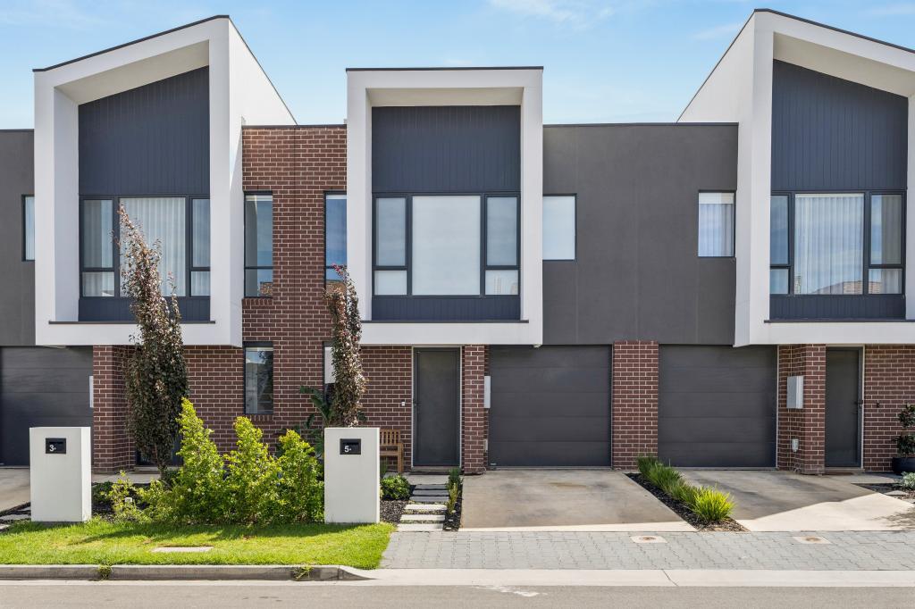 5 Marila Cove, New Port, SA 5015