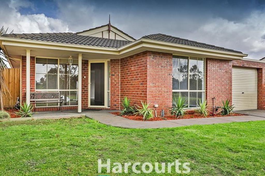 66A DUNCAN DR, PAKENHAM, VIC 3810