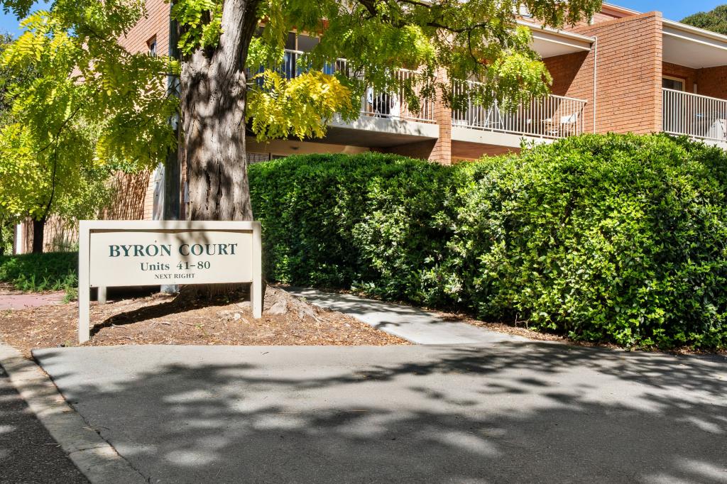 60 Byron Ct, Phillip, ACT 2606