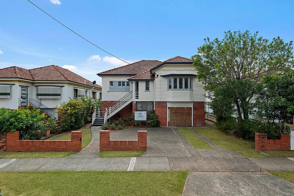 94 Beaudesert Rd, Moorooka, QLD 4105