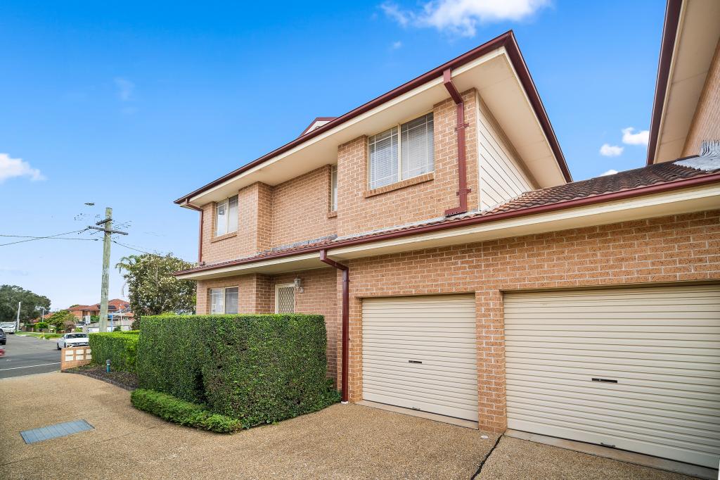 1/125 Moorefields Rd, Roselands, NSW 2196