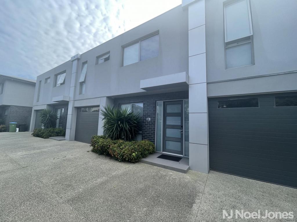 3b Weir St, Rye, VIC 3941