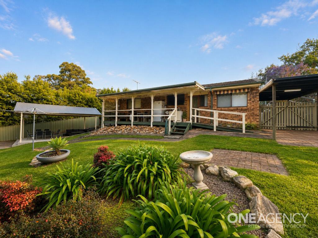 22 Linnet St, Winmalee, NSW 2777