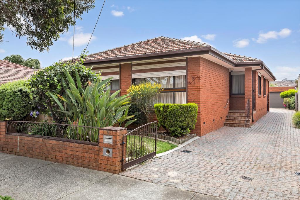 9 Clarke St, West Footscray, VIC 3012