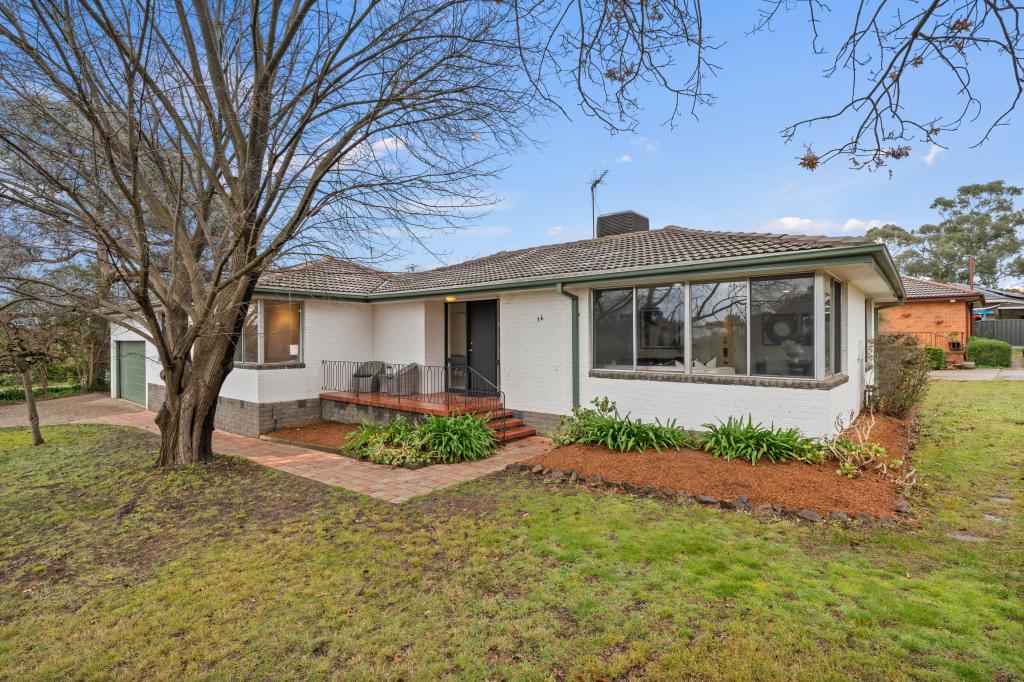 36 Broadbent St, Scullin, ACT 2614