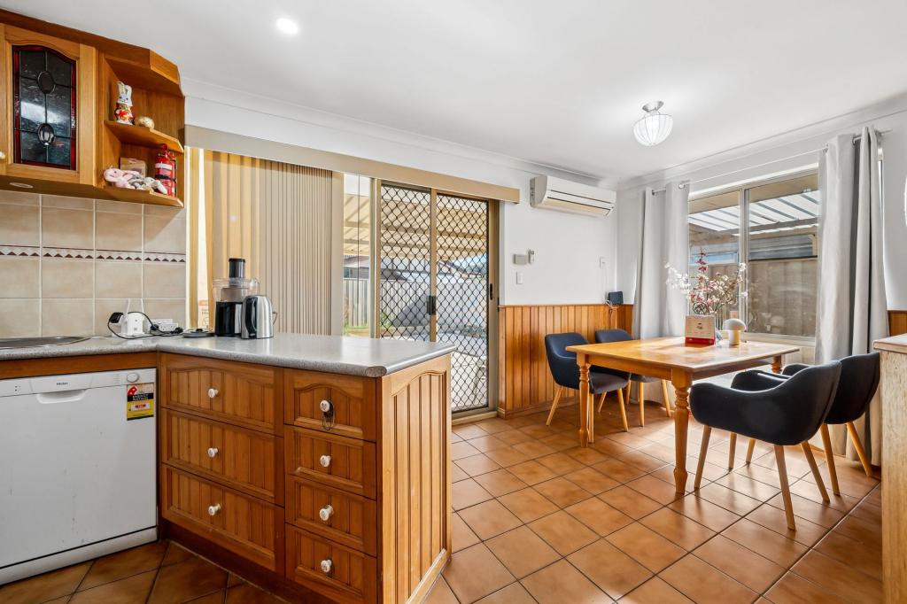 7b Herbert Ct, Brookdale, WA 6112