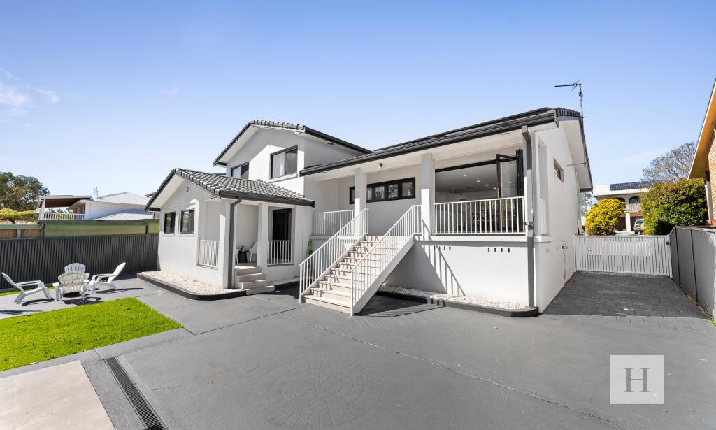 12 Kendall Cres, Norah Head, NSW 2263