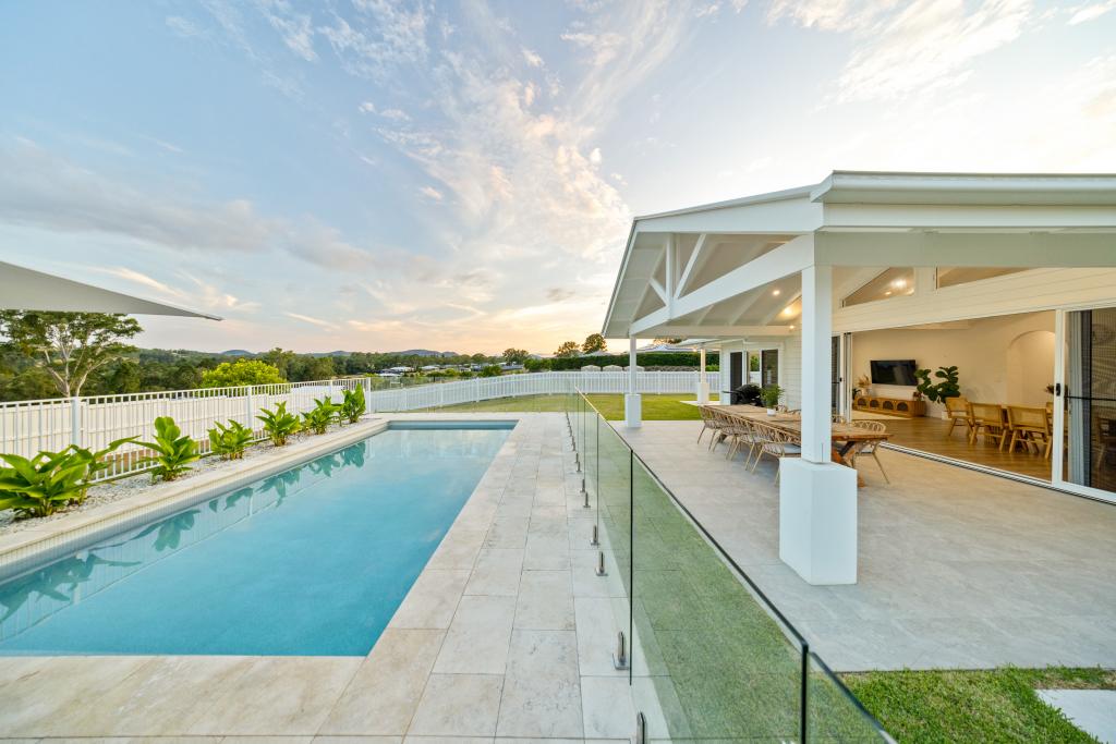 4 Applewood Pl, Pie Creek, QLD 4570