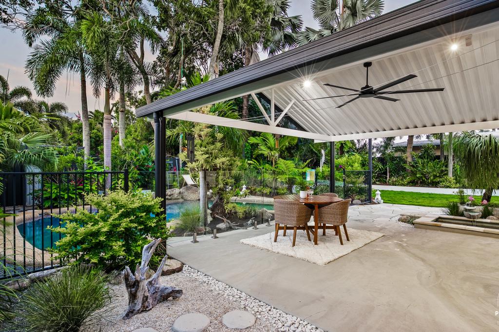 12 Marietta St, Holloways Beach, QLD 4878