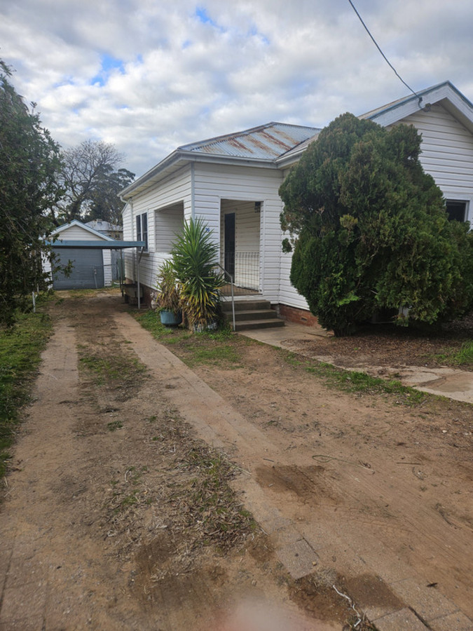 36 Eulo St, Cowra, NSW 2794