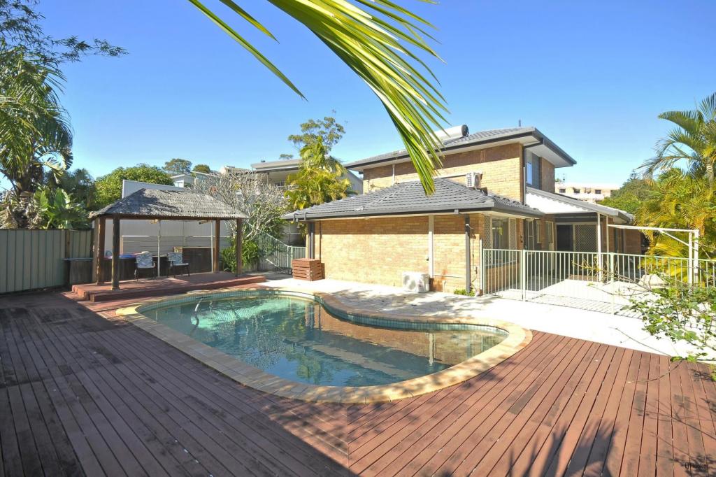 12 Currant St, Elanora, QLD 4221