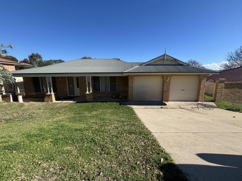 41 Endurance Ct, Llanarth, NSW 2795