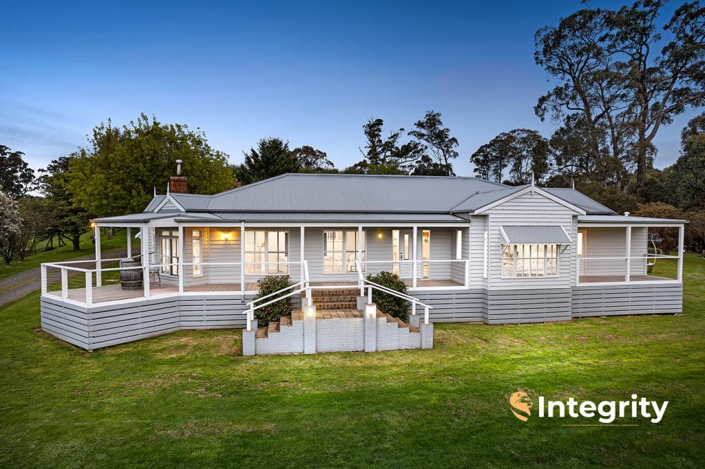 11 Koetong St, Kinglake, VIC 3763