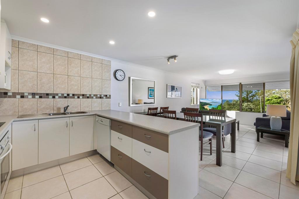 25/2 Meta St, Mooloolaba, QLD 4557