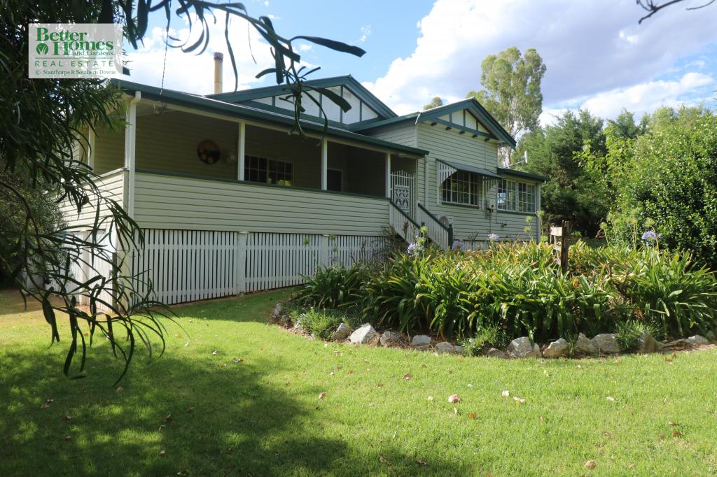 42 Flemming St, Texas, QLD 4385