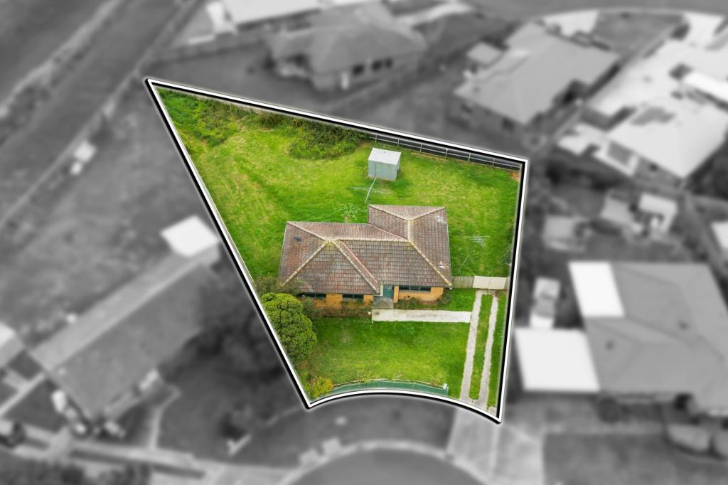 5 CHARUNKA PL, CHURCHILL, VIC 3842