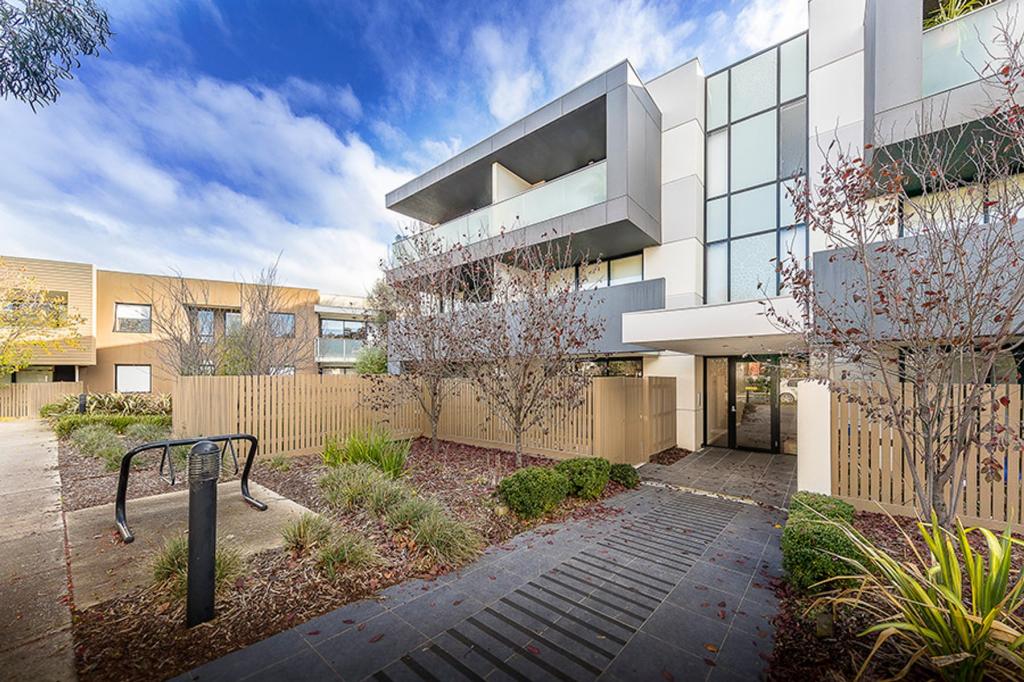 2/4 Crefden St, Maidstone, VIC 3012