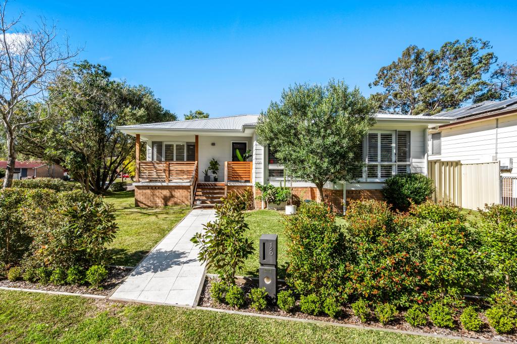 120 Lawson Rd, Macquarie Hills, NSW 2285