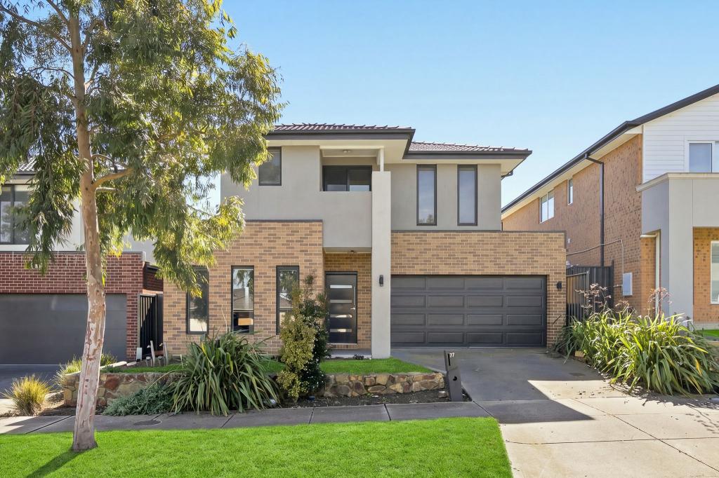 17 Vesna Ave, Clyde North, VIC 3978