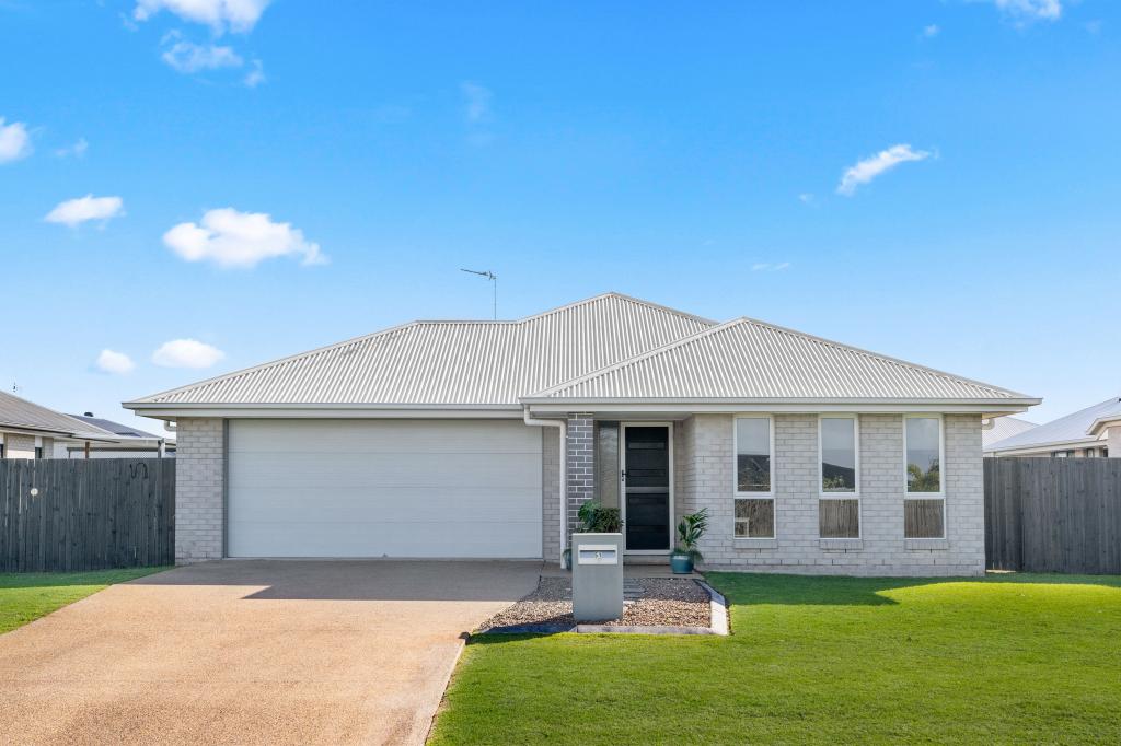 51 Serenity Dr, Eli Waters, QLD 4655