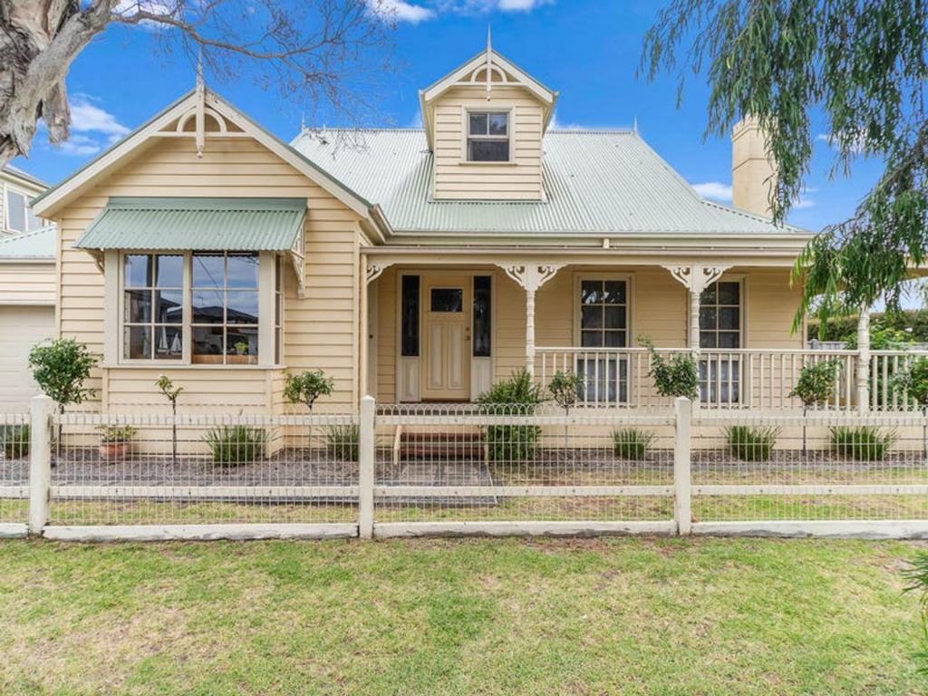 31 Macdonald Gr, Mornington, VIC 3931