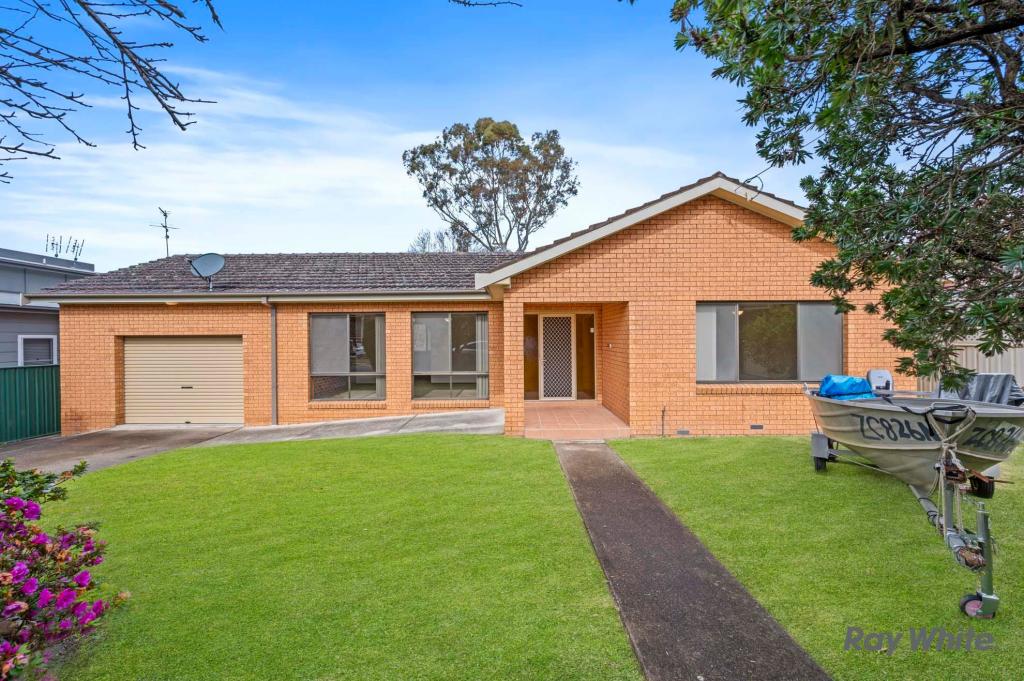 12 Mirrabooka Ave, Moruya, NSW 2537