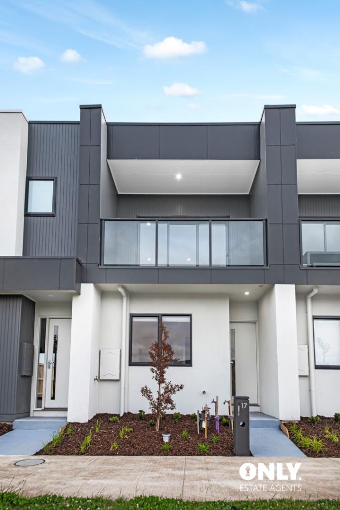 17 Vera Cl, Clyde North, VIC 3978