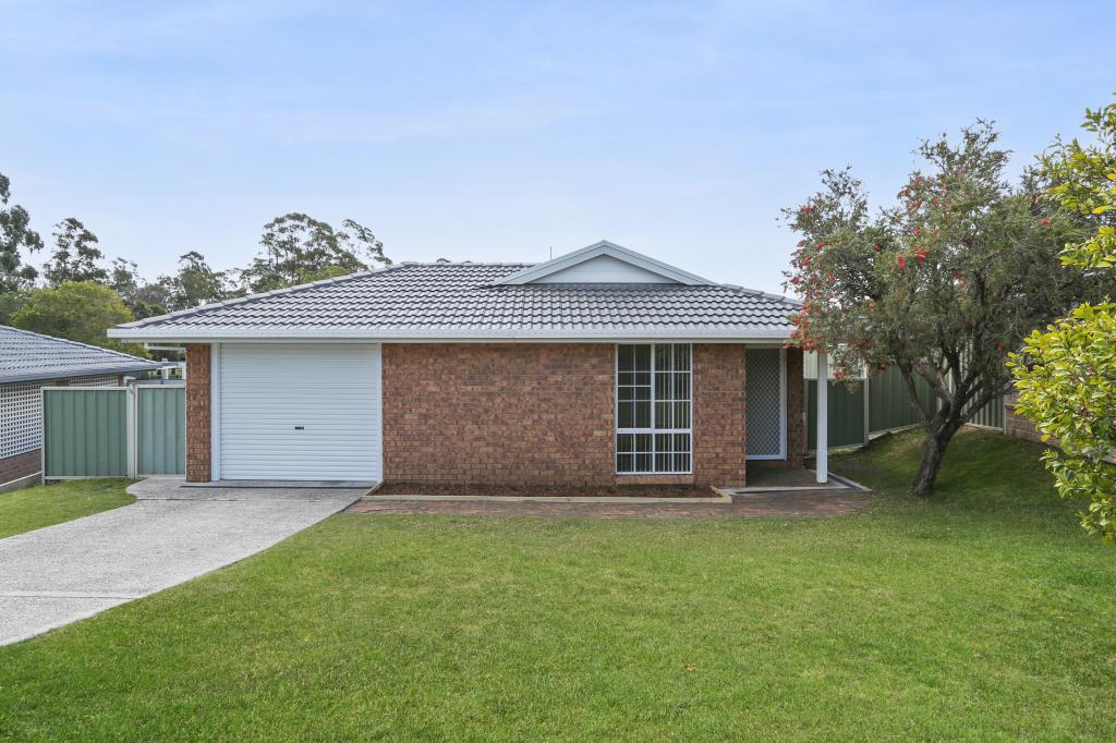 6 NORMANBY PL, ALBION PARK, NSW 2527