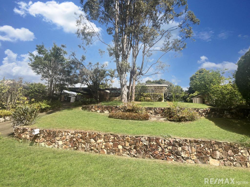 10 COOKABA ST, RIVERHILLS, QLD 4074