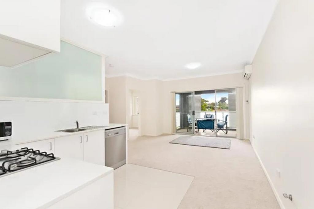 Cross St, Guildford, NSW 2161