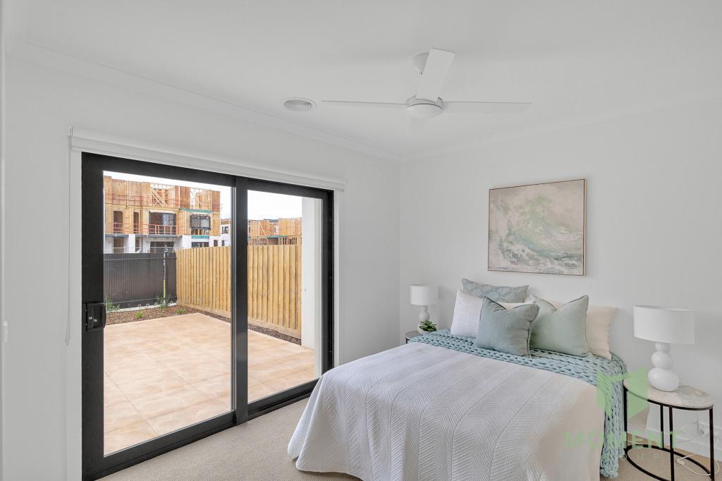 R1/10 Wallagoot Walk, Carrum Downs, VIC 3201