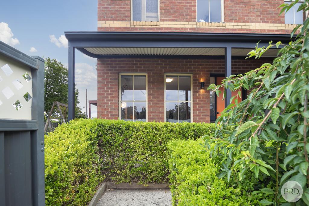 1/4 Lal Lal St, Golden Point, VIC 3350