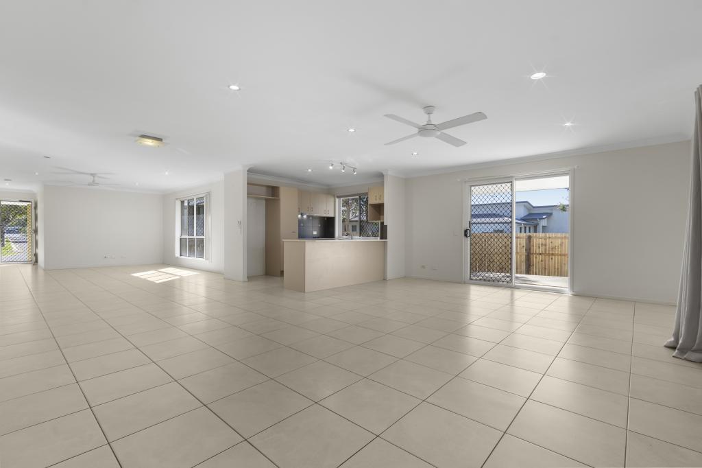 2 MACDONALD PL, CARSELDINE, QLD 4034