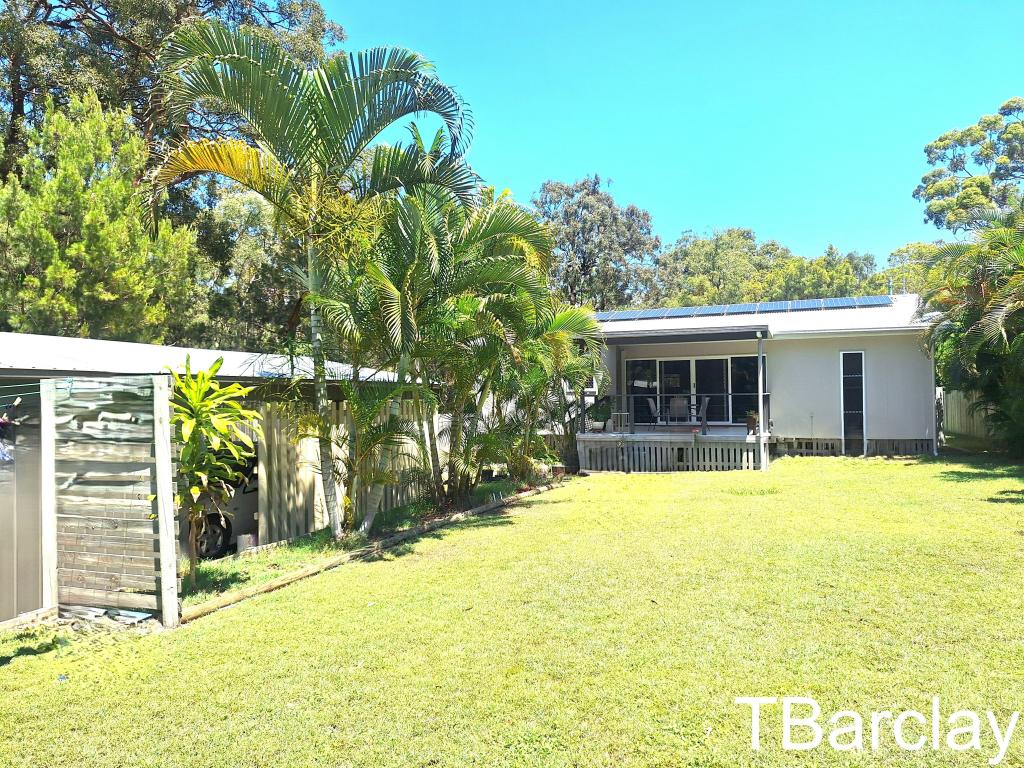 10 Natone Tce, Macleay Island, QLD 4184