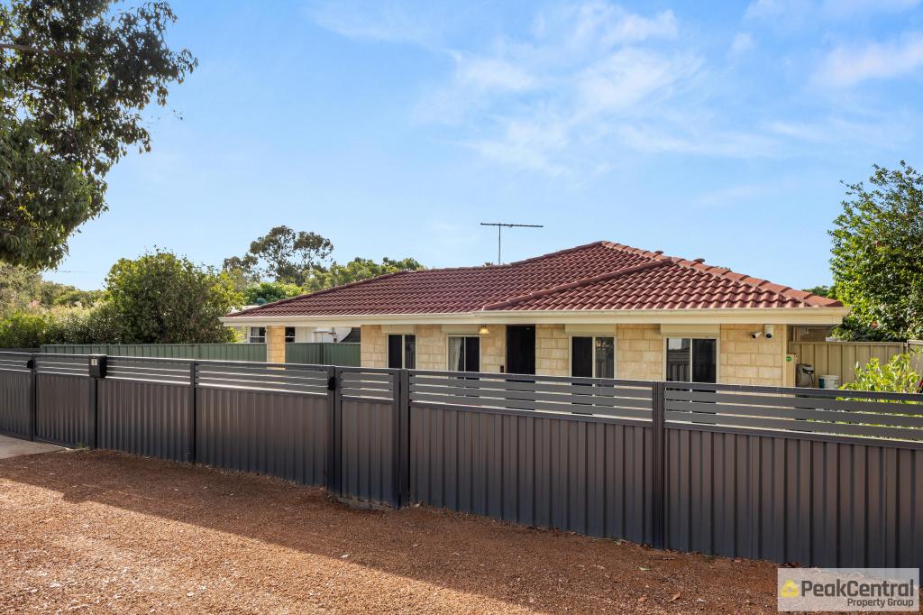 5 Spencer Rd, Kelmscott, WA 6111