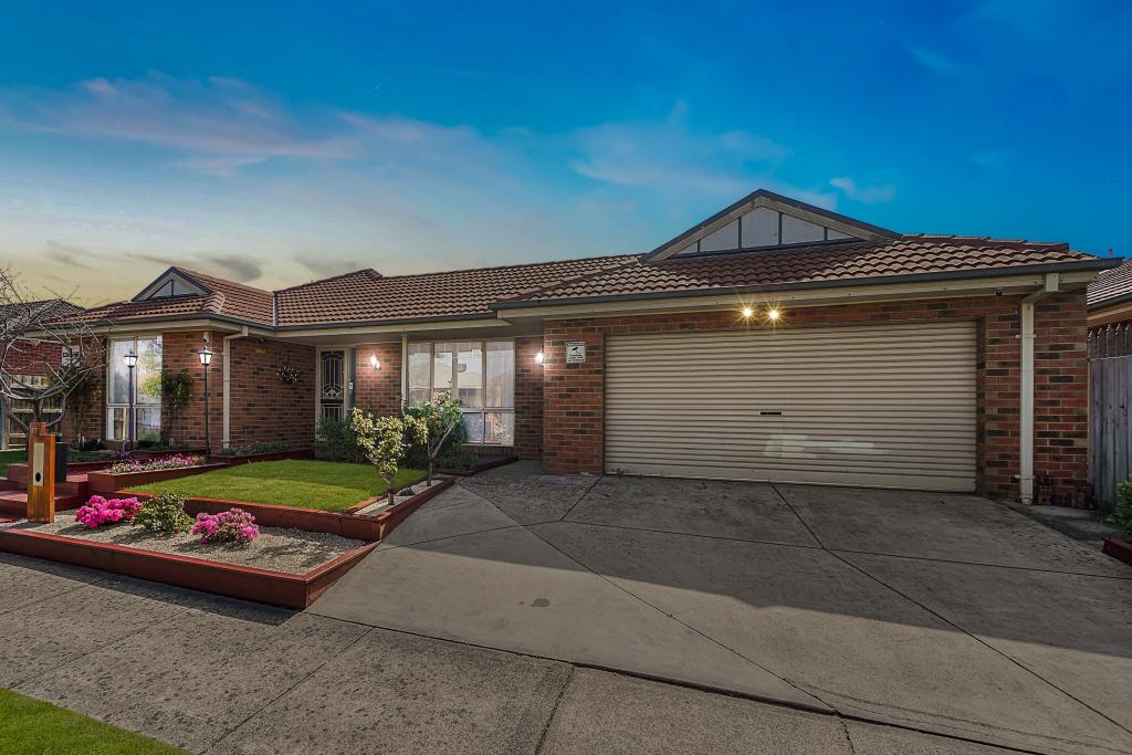 27 Park Bvd, Pakenham, VIC 3810