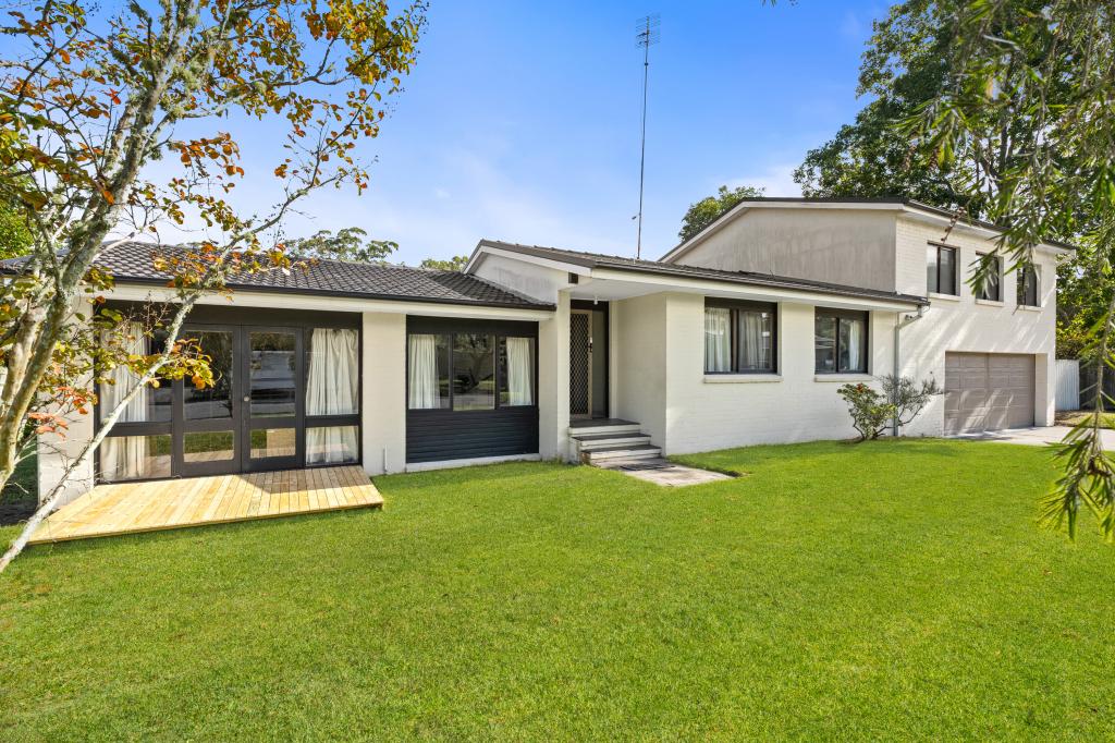 11 Crestwood Ave, Niagara Park, NSW 2250