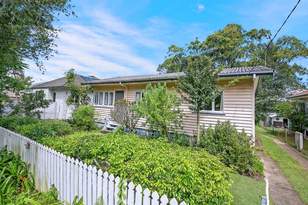 3 Rogers Rd, Clontarf, QLD 4019