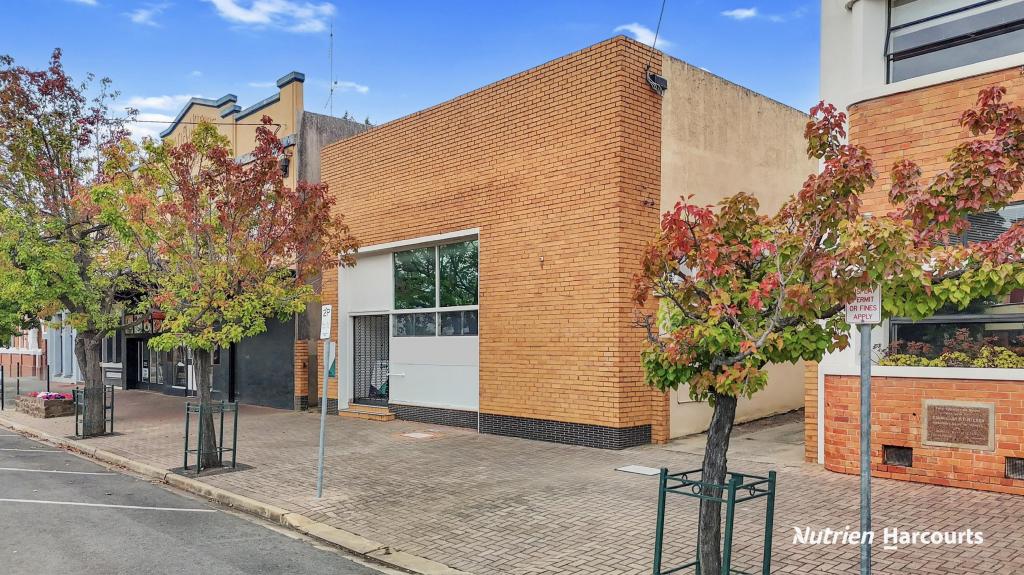 63 Henty St, Casterton, VIC 3311