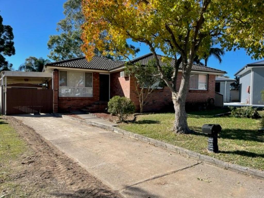 6 Fontana Cl, St Clair, NSW 2759