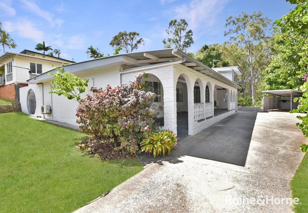 1/40 HIGGINS ST, WEST GLADSTONE, QLD 4680