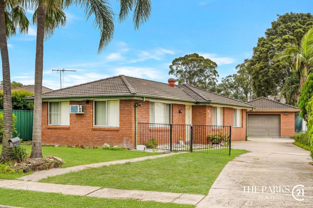 60 Mulligan St, Bossley Park, NSW 2176