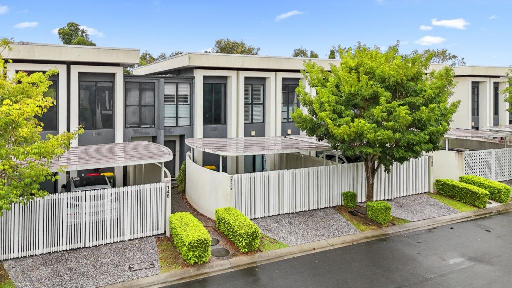 149 NORTH HILL DR, ROBINA, QLD 4226