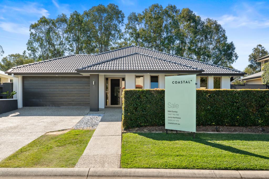 16 Waterside Esp, Helensvale, QLD 4212