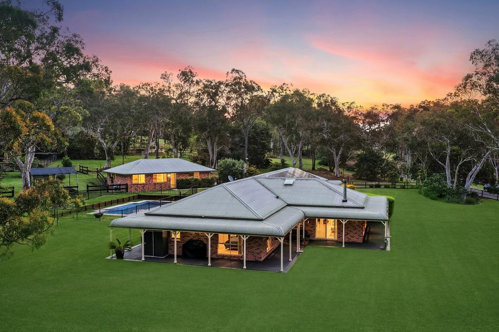 5 Simmons Cl, Wyee Point, NSW 2259