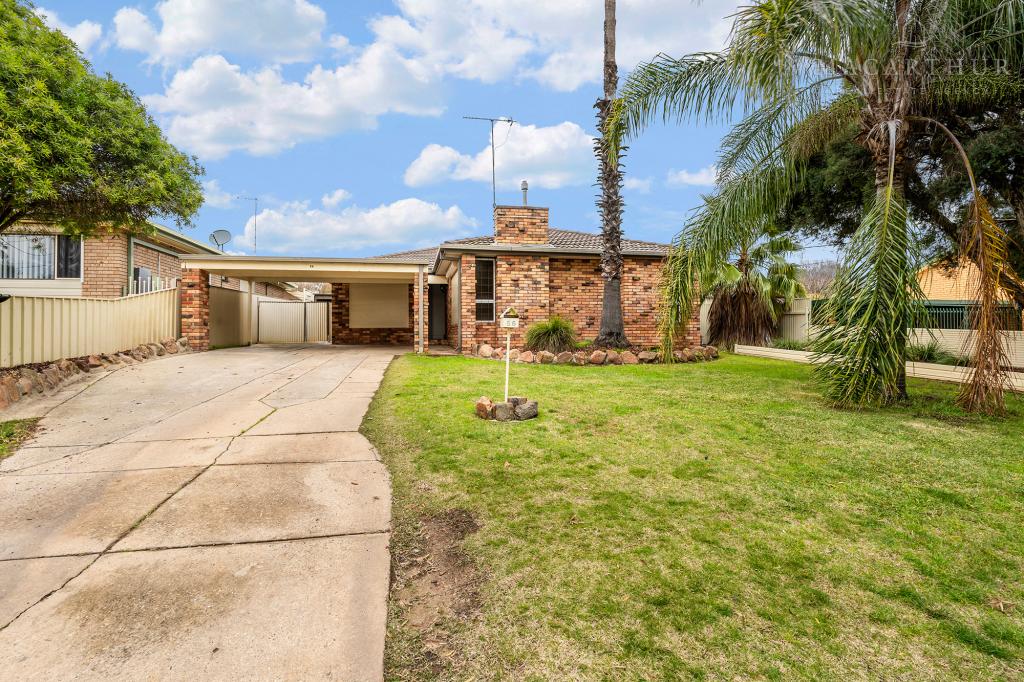 56 Crawford St, Ashmont, NSW 2650
