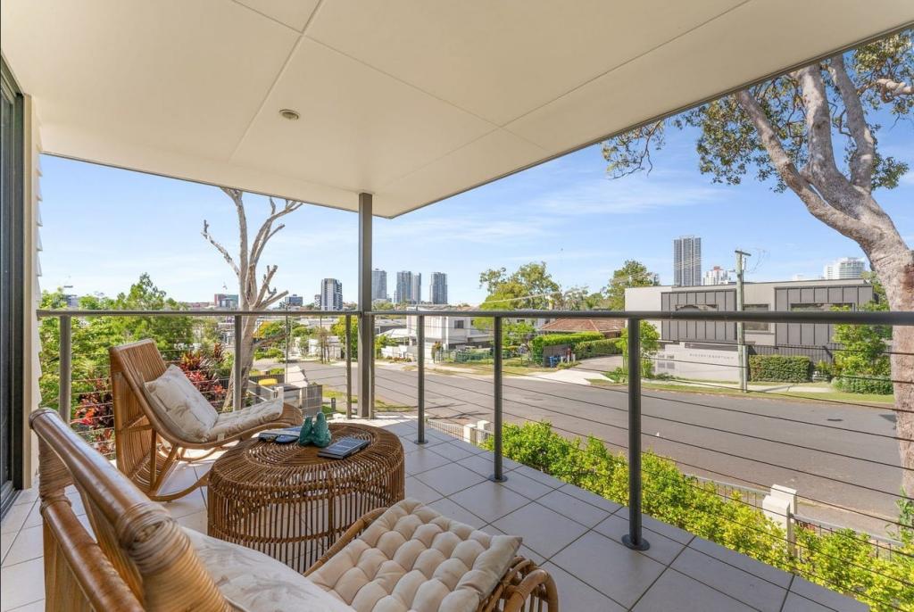 1/6 Egerton St, Southport, QLD 4215