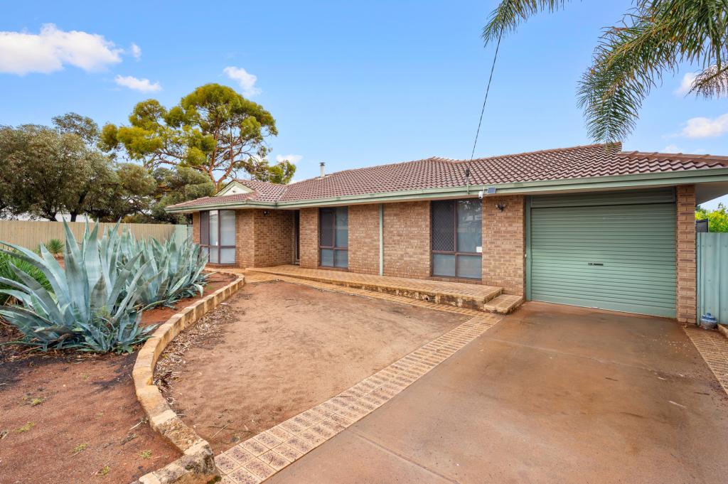 21 Nankiville Rd, Hannans, WA 6430