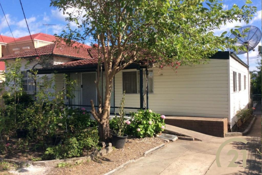 134 Smart St, Fairfield, NSW 2165